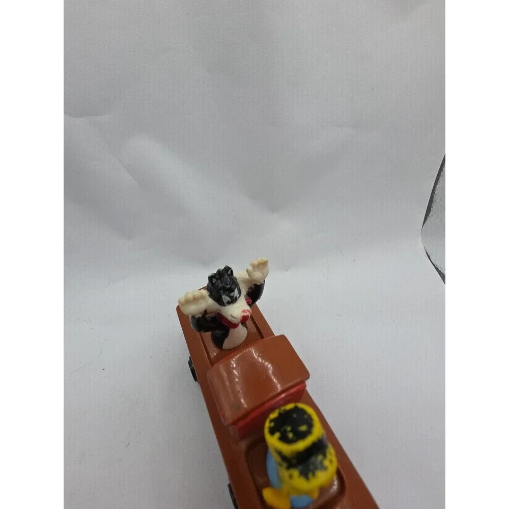 Vintage 1989 Ertl Looney Tunes Sylvester & Tweety & Yosemite Sam Train Car